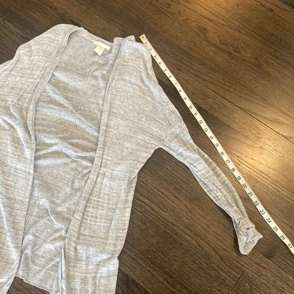 H&M Gray Heathered Cardigan Small S EUC Lightweight - Picture 3 of 7